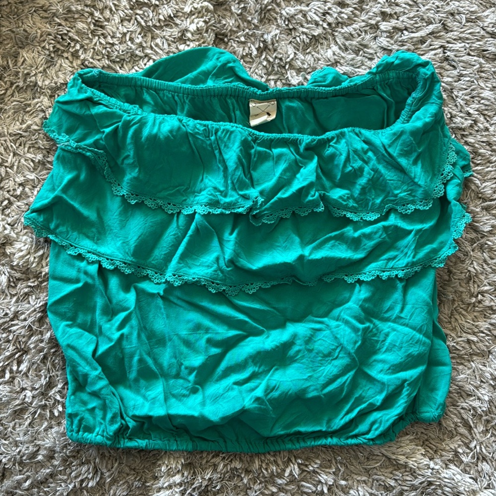 Cute Cropped Green Tube Top with Ruffles